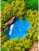 Tableau végétal avec mousse verte et résine bleue