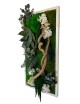 Tableau végétal avec végétaux verts et blancs et branche de bois