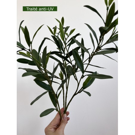 feuillage artificiel vert
